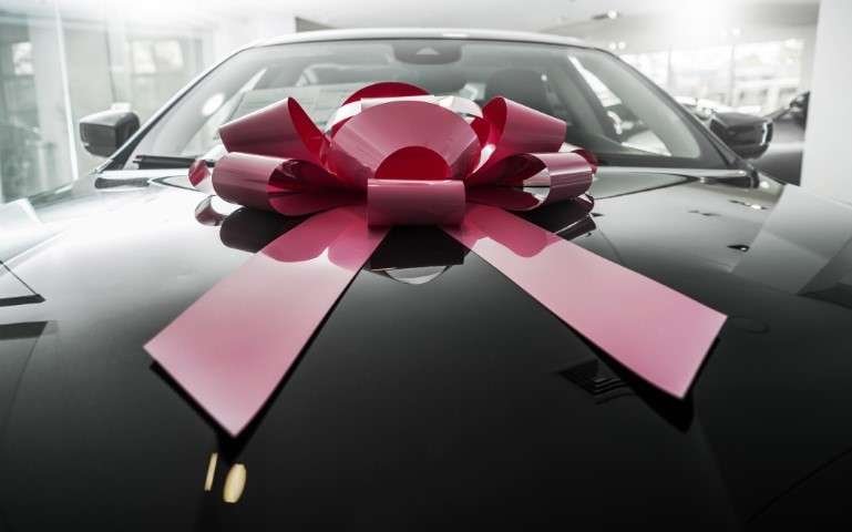 Surprise Them with the Ultimate Shine – Car Detailing Gift Cards 1 Car detailing gift cards for professional vehicle detailing services and premium car care packages